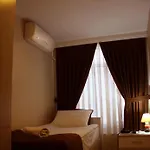 Life Κωνσταντινούπολη