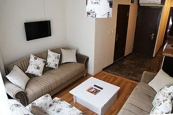 Life Otel 3*