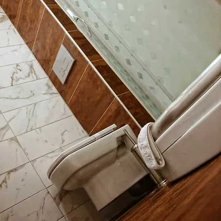 Life Hotell