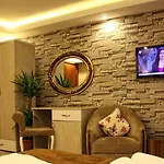 Hotel Life 3*