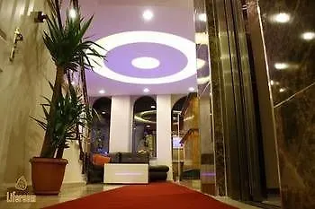 Life Hotel